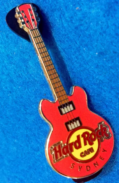 SYDNEY 3 STRING RED GIBSON CORE GUITAR SERIES Hard Rock Cafe PIN OVAL HOLOGRAM