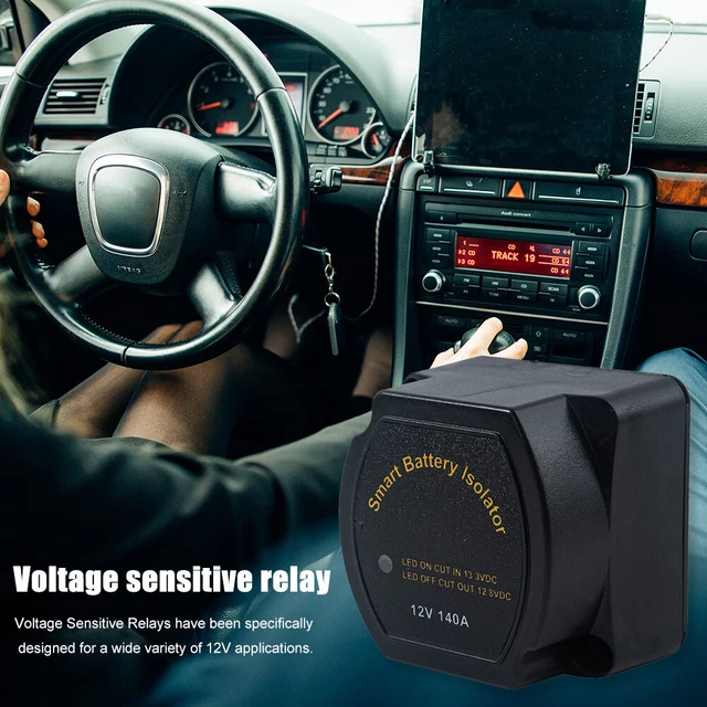 Relais sensible à la tension 12 V double banque de batteries chargeant l'isolate