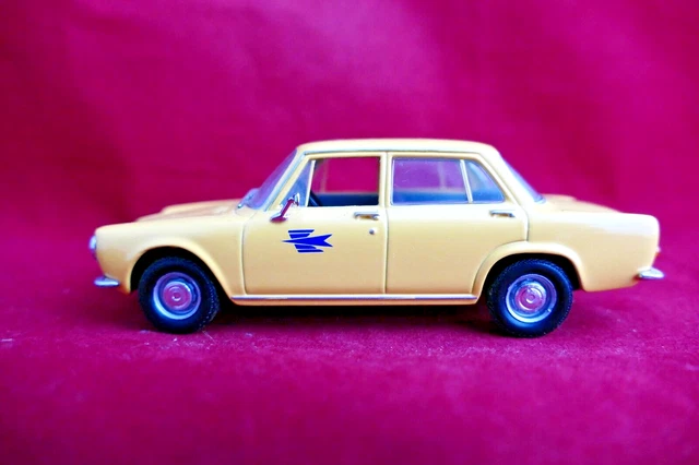 NOREV FRANCE : Simca Aronde P60 transformée "Ski" (Rose) EUR 39,99