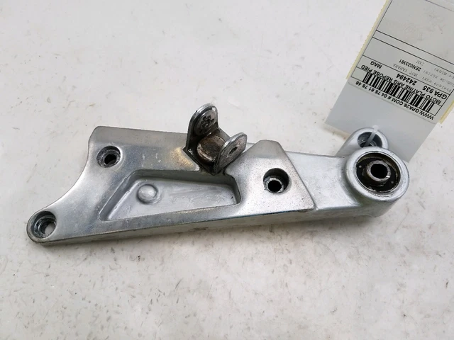 Platine Repose-pieds Arrière Gauche Yamaha 1200 Vmax 1993 – Pièce Moto D’origine
