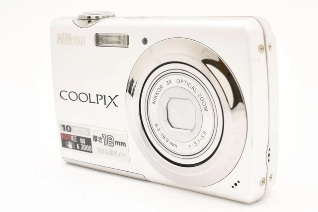 NIKON COOLPIX S220 Silver Compact Camera with Box Tested