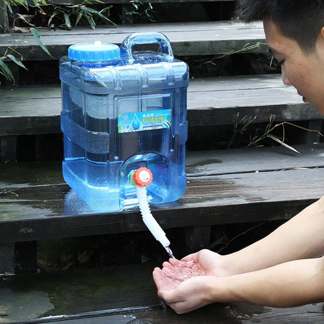 Réservoir D'eau Pliable 8L Avec Robinet - Qualité Alimentaire - Idéal Camping, Randonnée, Barbecue