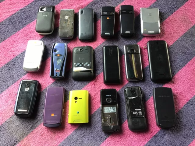 Job Lot of mobile phones untested for spares