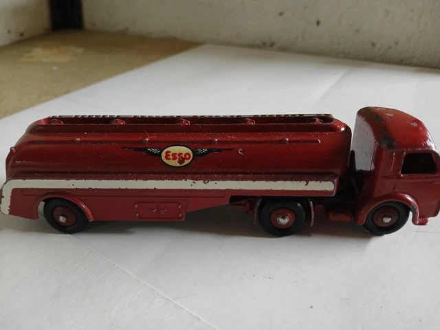 Dinky Toys 1:43 - Model military vehicle - 80A Engin Blindé De