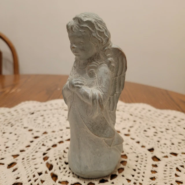 Isabel Bloom Peace Angel 2001  Retired