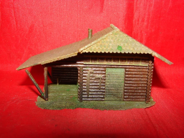 Maquette manège FALLER 2 STANDS DE FOIRE - FETE FORAINE Ref faller 140320 échelle: HO (1/87 ème) - Modélisme