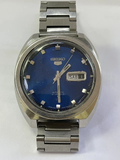 Seiko 6119 7130 top