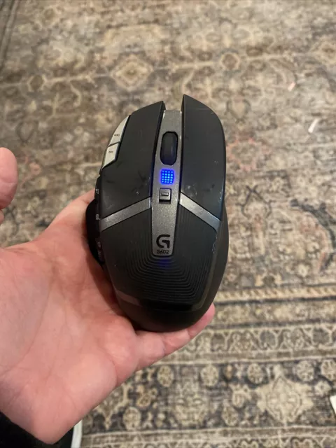 Logitech G602 Gaming Used Wireless Mouse - (500 MHz USB RECEIVER NOT INCLUDED).