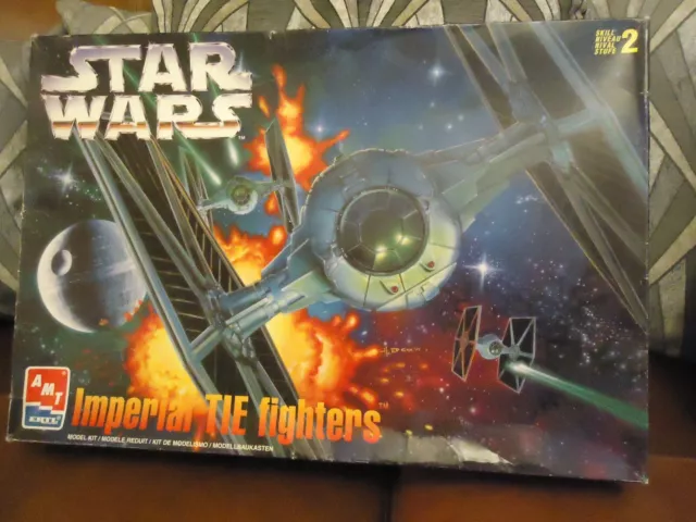 Star Wars Imperial TIE Fighters 1/48 Modellbausatz AMT Ertl Todesstern