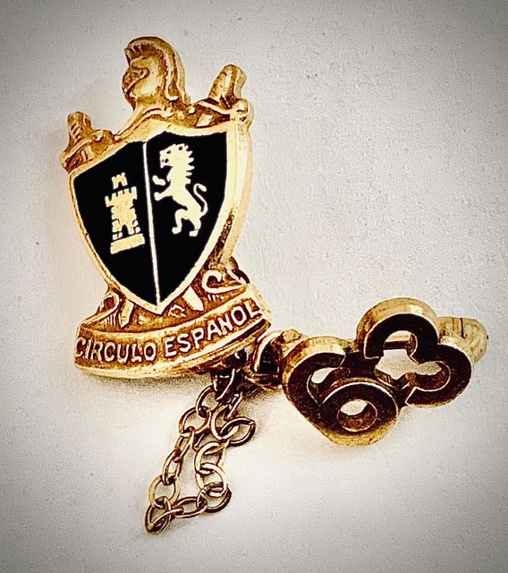 VINTAGE 1963 EL Circulo Espanol Gold Tone Enamel Pin with Chain 9.50