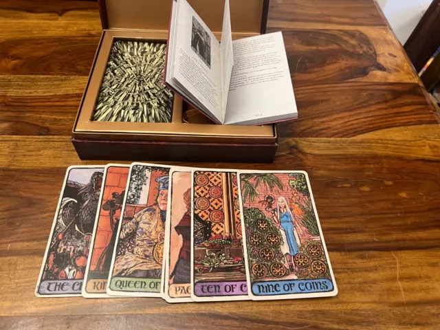 Official Original Game Of Thrones Tarot Card Set GoT Merchandise 78 Card Deck