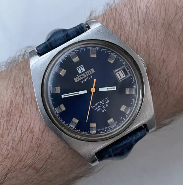 Tissot hotsell visodate blu