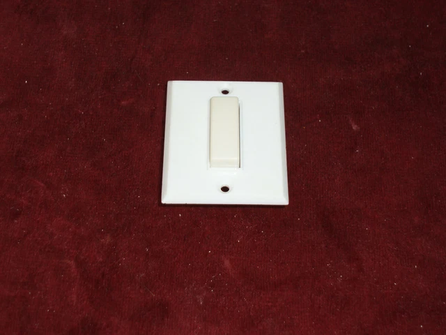 Interrupteur Poussoir Legrand Mistral Avec Boîtier Et Voyant - Réf. 83225 - Neuf - Pour Extérieur (terrasse)