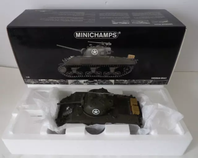 Minichamps 350 040000 Sherman M4A3 Tank Neuwertig Verpackt 1:35