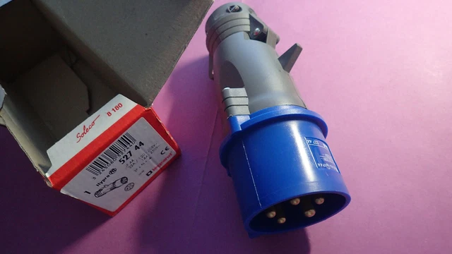Prise de courant Legrand 52744 - Fiche Droite Male 32A 3P+T+N Hypra IP44 20/250V