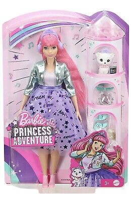 Barbie Princess Adventure, Bambola Daisy con Abito da Principessa e Tanti Access