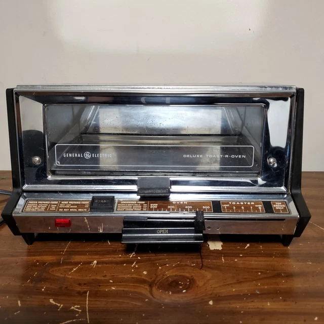VINTAGE GENERAL ELECTRIC Deluxe Toster Oven Toast R Oven Tested Working