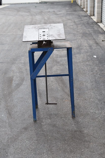 Manual multi former bender kick press