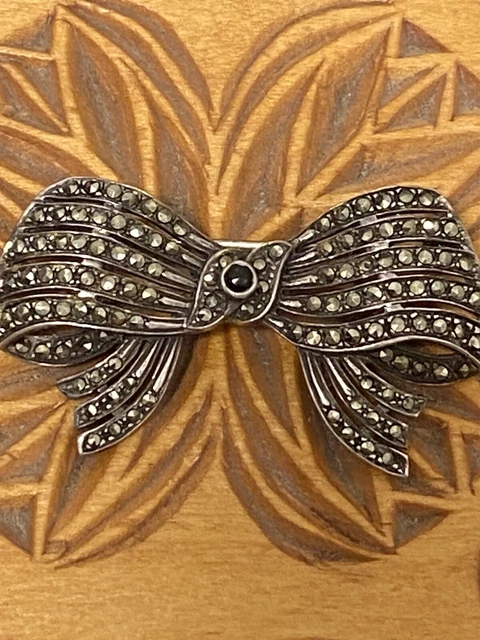 Brooch Sterling Silver Vintage