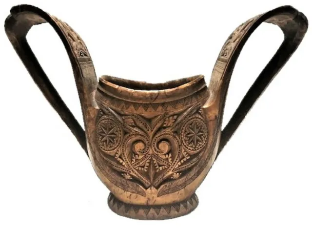 Art Nouveau Hand-Carved Wooden Double-Handled Bowl, Sweden, ca. 1900