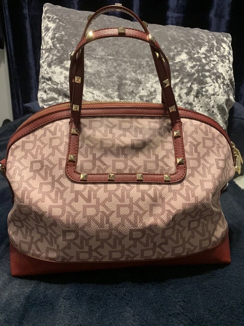 Dkny bowling bag 2025