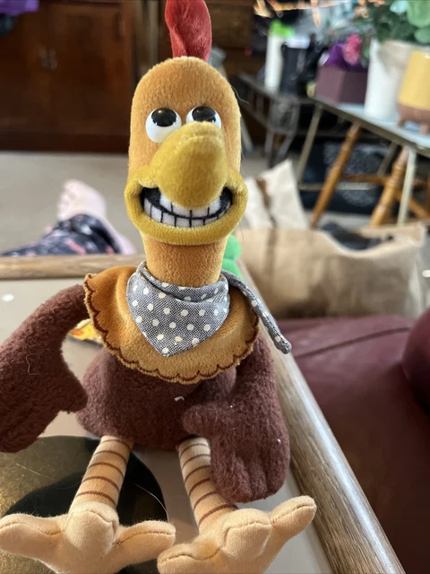 VINTAGE 1999 DREAMWORKS Golden Bear Chicken Run Rocky 9” Plush Toy Nwt ...
