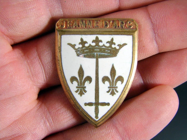 INSIGNE MARINE NATIONALE Croiseur Ecole Jeanne D'Arc Courtois EUR 9,99