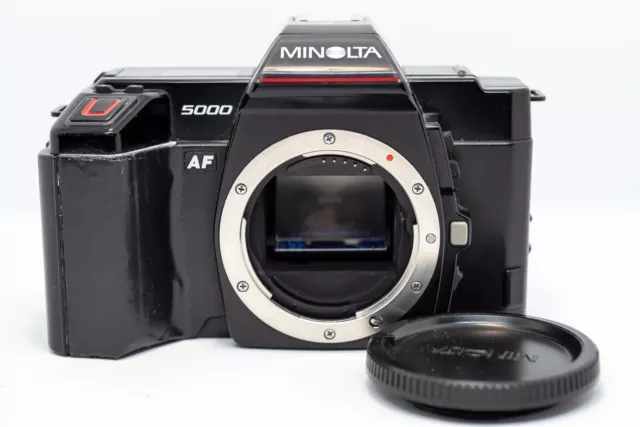 Reflex argentique 35mm Film SLR Camera MINOLTA 5000 AF + BOUCHON + BH-70S