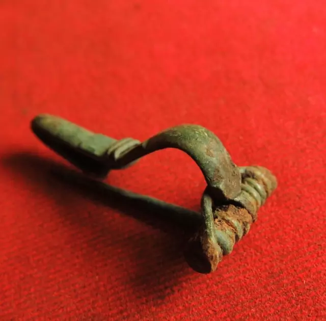 Ancient bronze fibula brooch 2-4 century