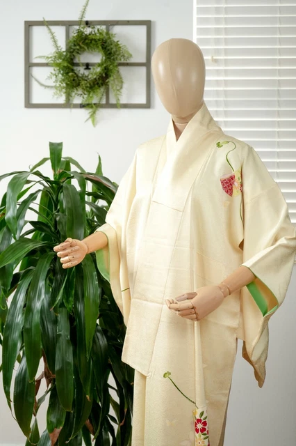 Dear Vanilla Japanese Silk Kimono Women's Robe Gown Authentic Japan Vintage Mint 2