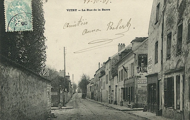CPA 94 - Vitry - la rue de la Barre