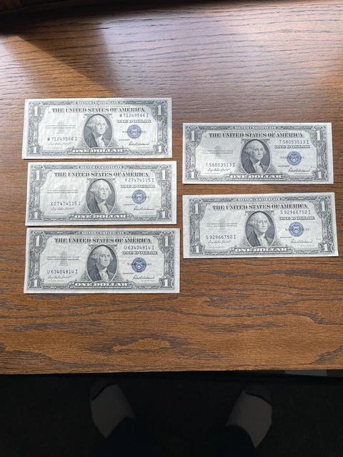 Series 1935 F One Dollar Bill.... Silver Certificate.... Blue Seal Sold As 1 Ea