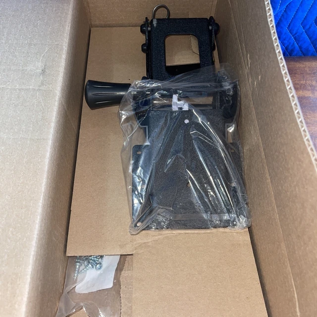 Workrite Pinnacle 2 Articulating Keyboard Arm 21’ Track