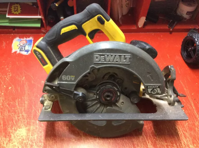 Dewalt DCS575 FlexVolt 60v Max Li-Ion 7-1/4" Cordless Circular Saw-Tool Only Dew