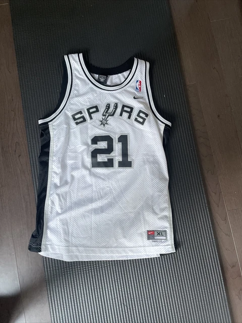 Tim Duncan #21 Men’s White San Antonio Spurs Swingman Jersey