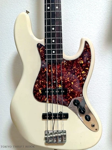 ジャズベース Squier SJB-55 JVシリアル JV SERIAL 1983] Squier SJB-55 Jazz Bass White w/ Leather Gig Bag