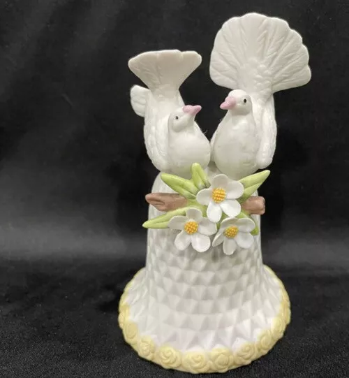 Lefton Porcelain Bell, White Porcelain Bell with Doves and Yellow Bottom Border