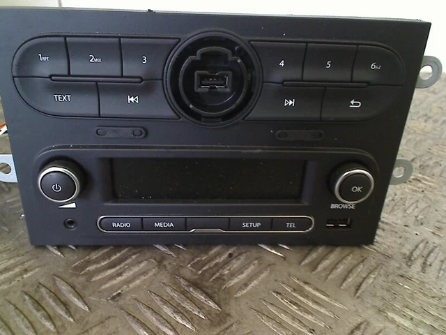 PANNELLO DI CONTROLLO RADIO Renault Clio IV (5R) 2015 281159981R EUR 75