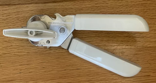 https://www.picclickimg.com/ALcAAOSwTLNk-zNO/Pampered-Chef-Can-Opener-Retired-Smooth-Edge-Manual.webp