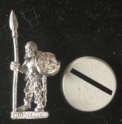 Citadel miniature série ME33 1986 LOTR Dwarf avec lance et bouclier 