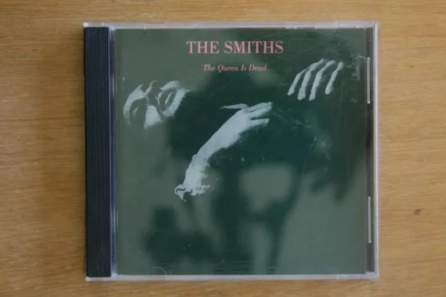 The Smiths ‎– The Queen Is Dead    (Box C744)