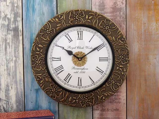 Reloj de pared hecho a mano con marco de madera tallado en latón para sala...