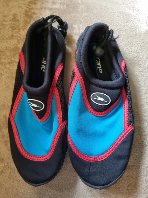 Aldi on sale beach shoes