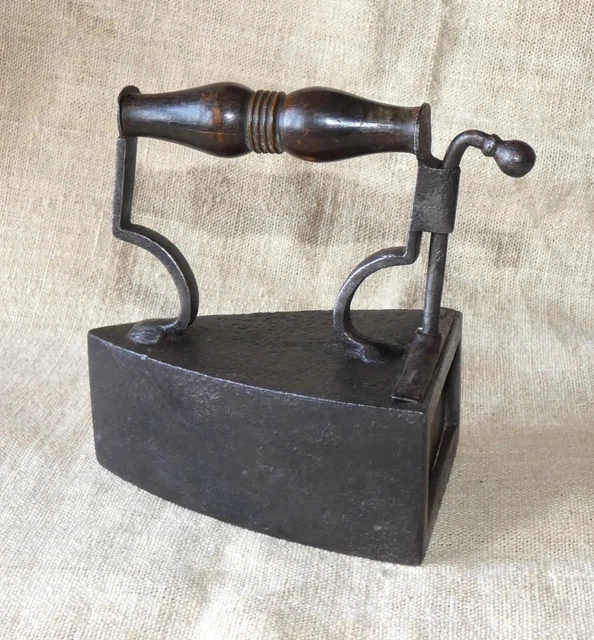 BEAU FER À repasser à lingot anciens en fer forgé EUR 9,99 - PicClick FR