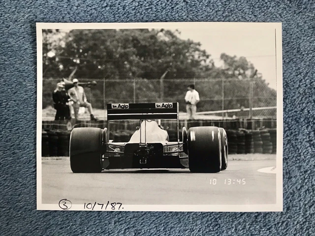 Livre Grand Prix Story 86 - Gerhard Berger: Der Weg Zu Ferrari (Allemand) 1986