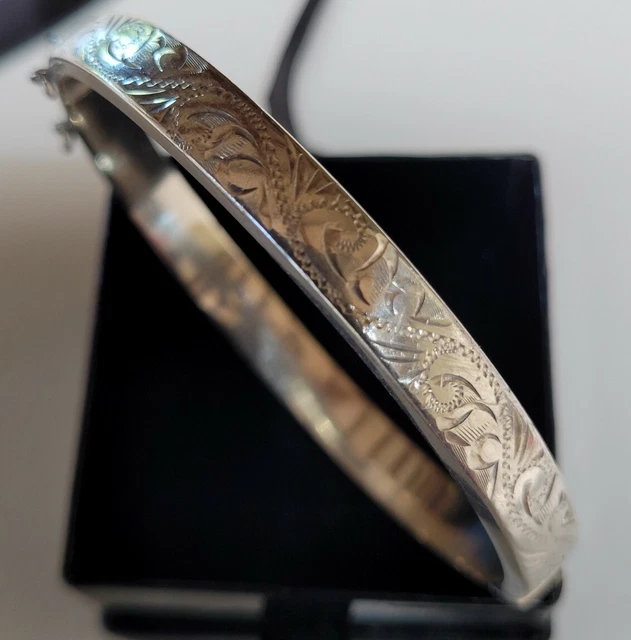 Vintage 60mm H&S London Sterling Silver Engraved Chased Hinged Bangle 11 Grams