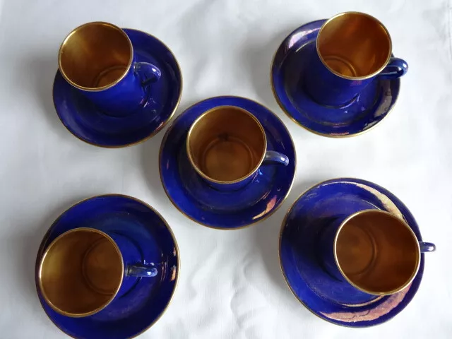 Carlton Ware 5 coffee cups & saucers  "Royale blue"  early backstamp c. 1938-45 2