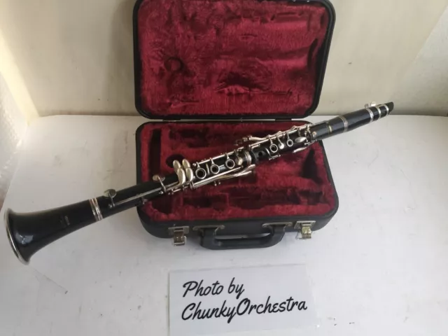 Yamaha YCL-27 Bb Clarinet with Hard case standard model YCL- 250 series