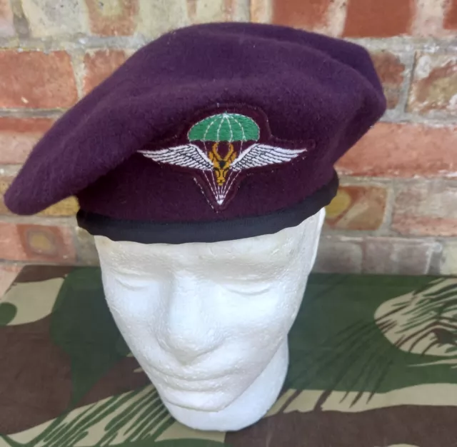 SANDF-  1 PARACHUTE BN Beret 57cm Large Post 1994