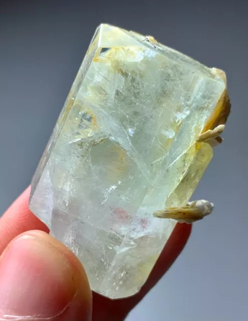 Aquamarine Crystal Specimen From Skardu pakistan 138 Cts